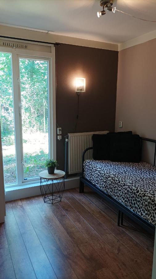 Bosbungalow De Eekhoorn Нунспет Екстериор снимка