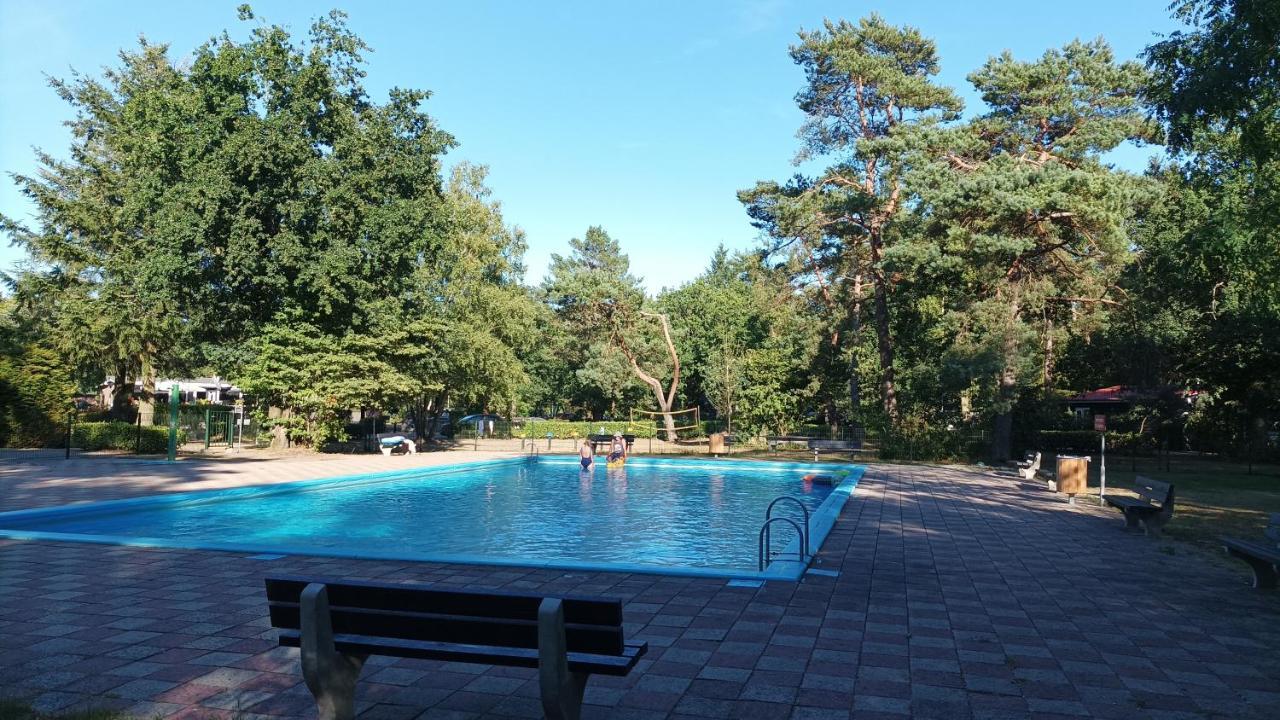 Bosbungalow De Eekhoorn Нунспет Екстериор снимка